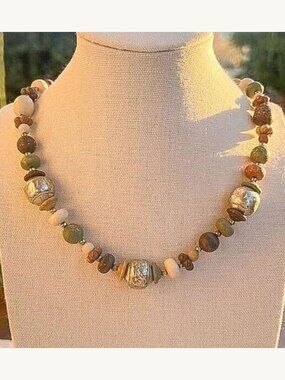 Lightweight Distressed Bead Necklace Autumn Colors Vintage